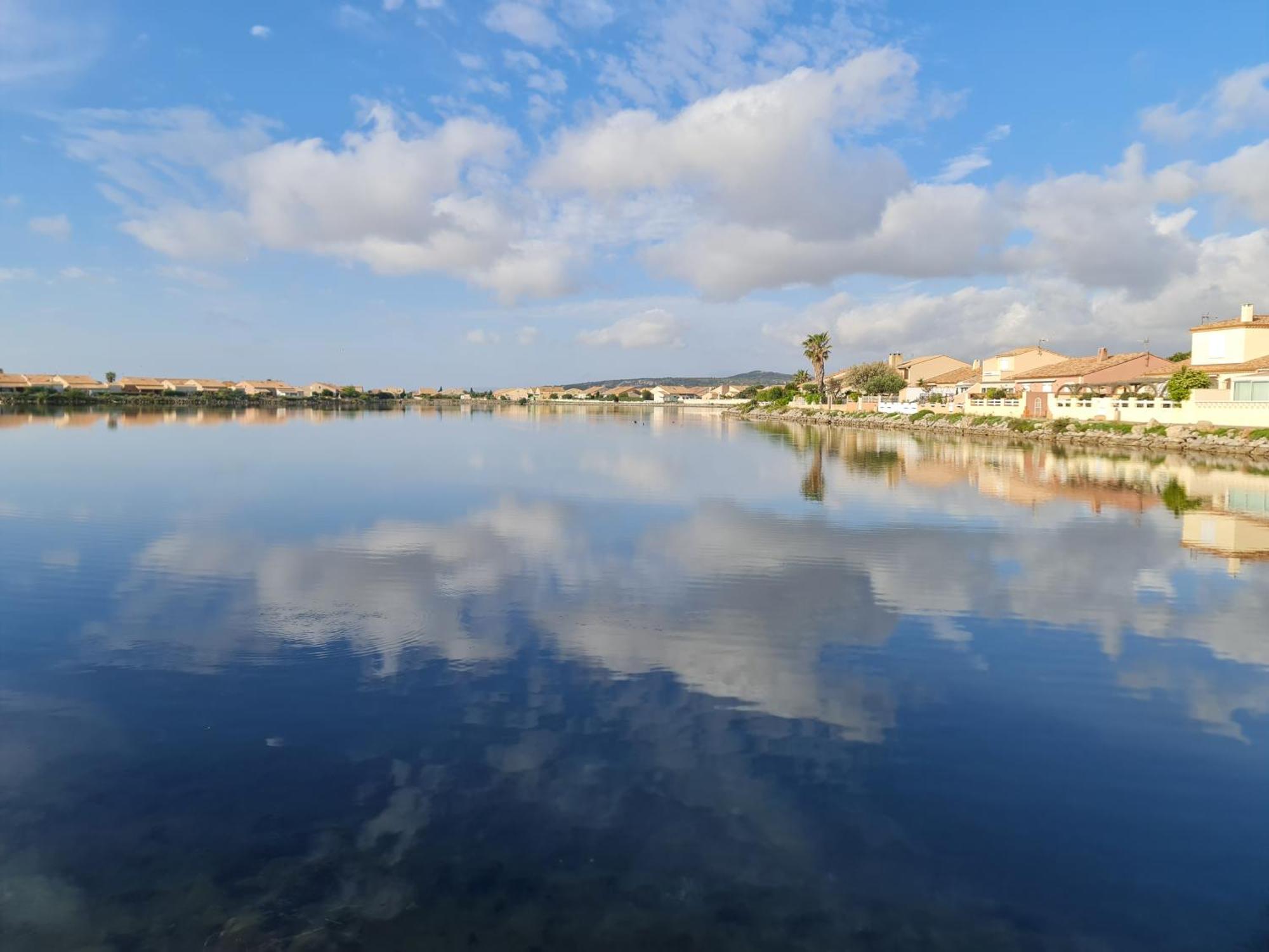 Splendide Appartement Golden House Vue Lac Et Montagne Port-la-Nouvelle Camera foto